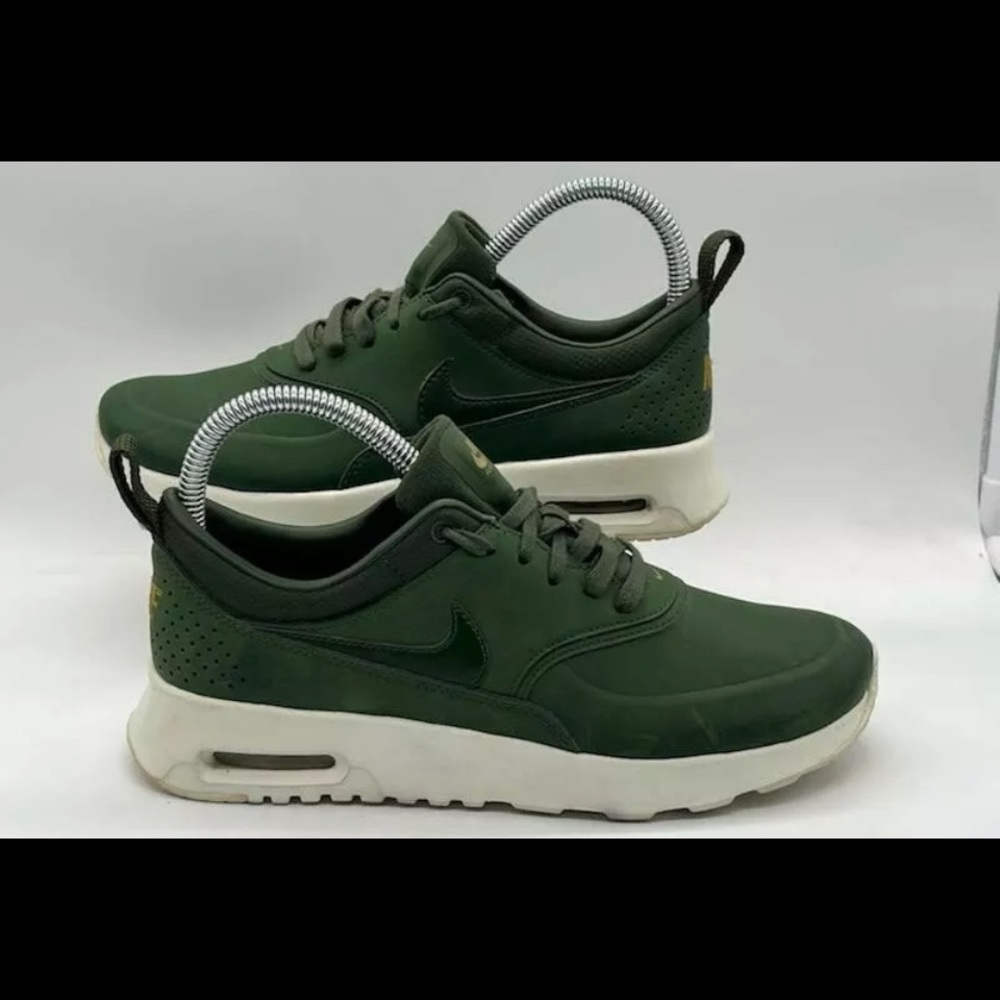 womans nike air max trainer thea premium carbon green gold 616723 304 sz 6 EuC